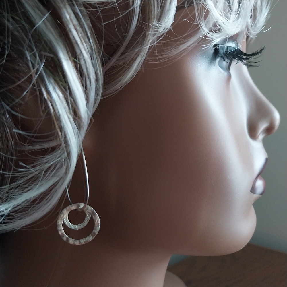 Vintage Sterling Silver Hoop Earrings - Picture 11 of 12